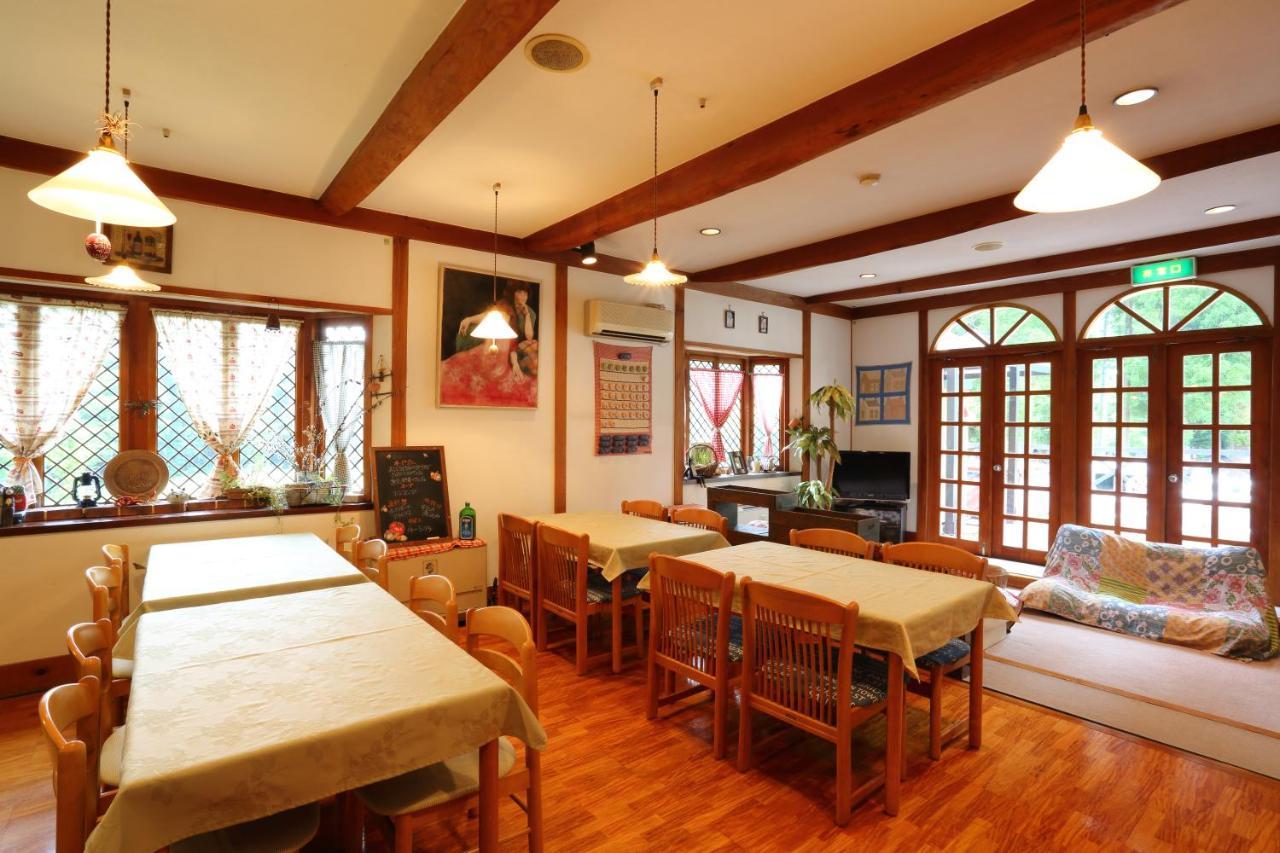 Bed and Breakfast ペンション ちゃうちゃう Hakuba Exteriér fotografie